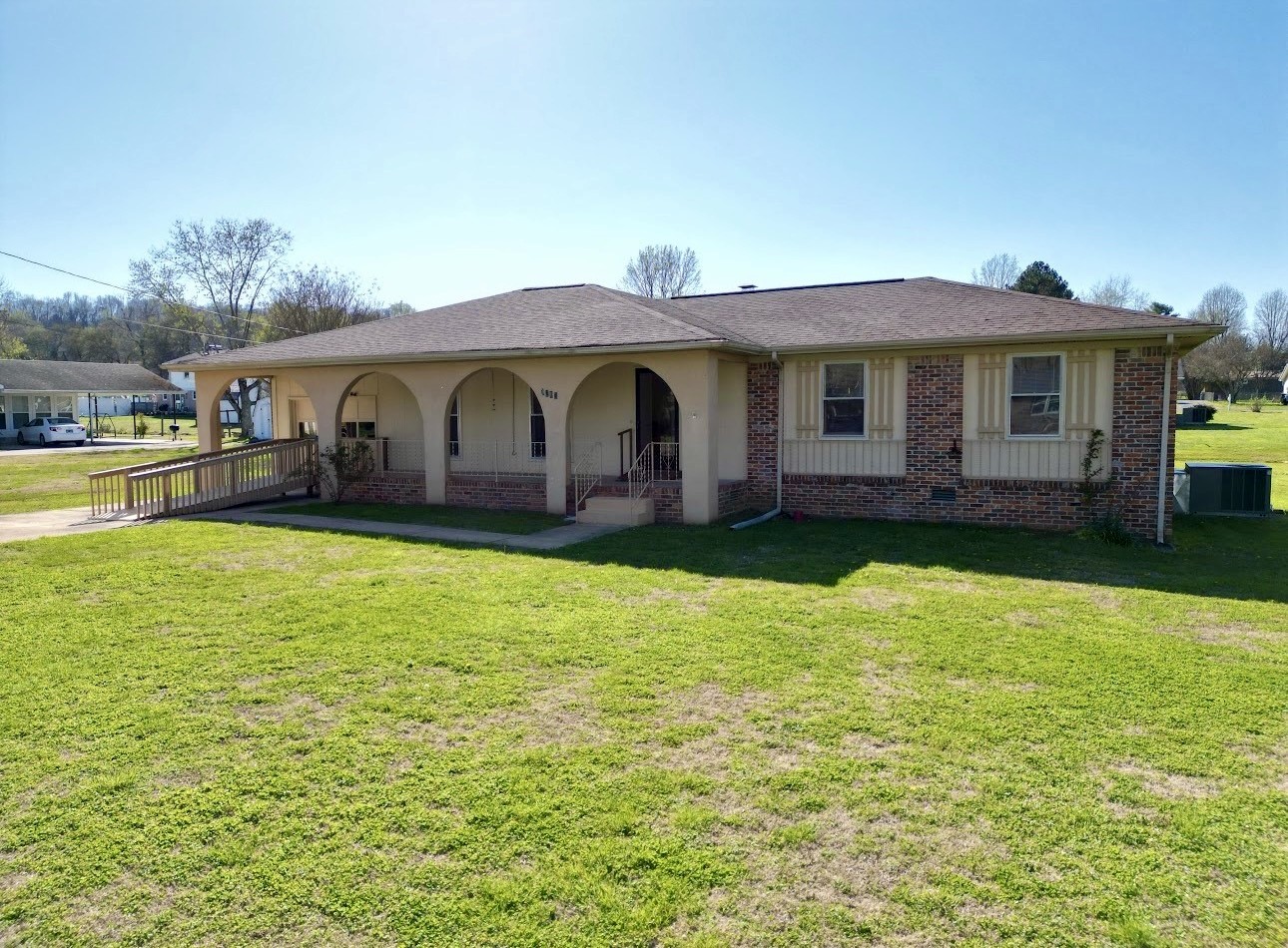 1205 Beverly Dr
