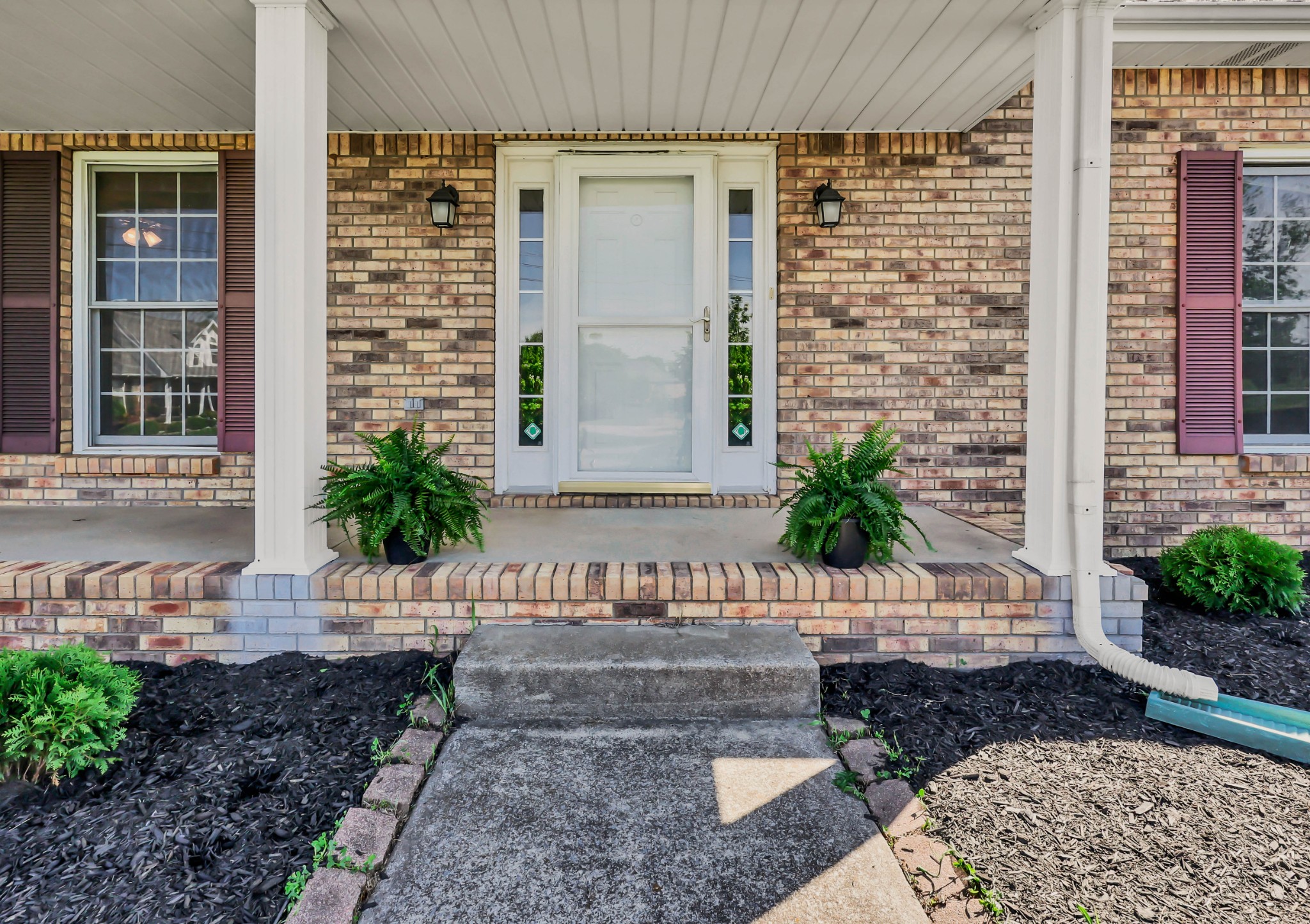 1121 Lucas Wayne Dr