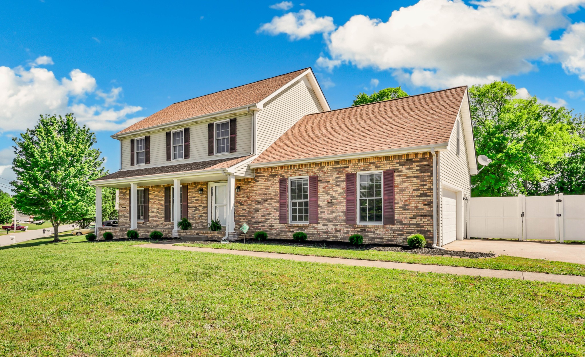 1121 Lucas Wayne Dr