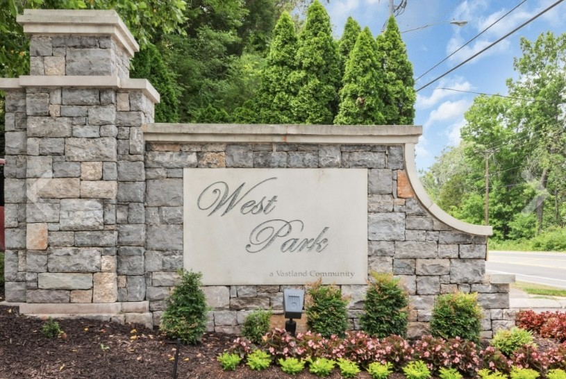 7277 Charlotte Pike