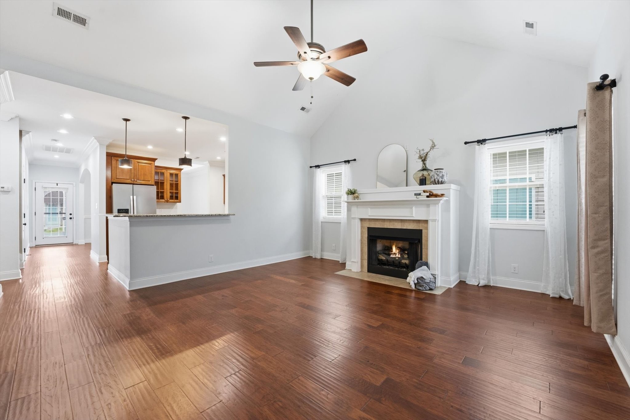 188 Whitman Aly