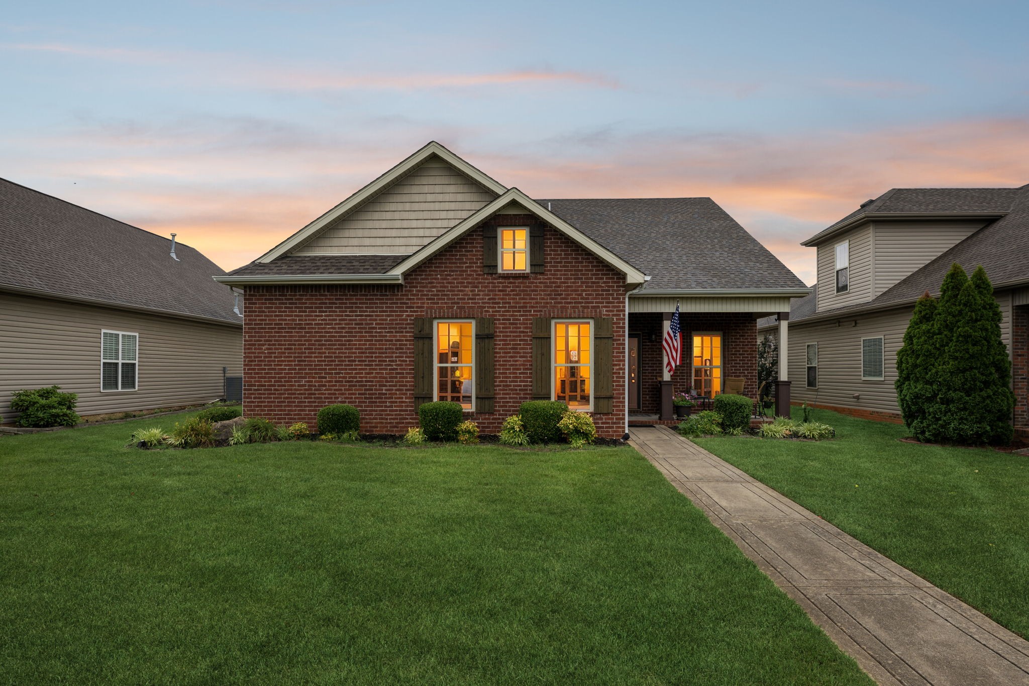 188 Whitman Aly
