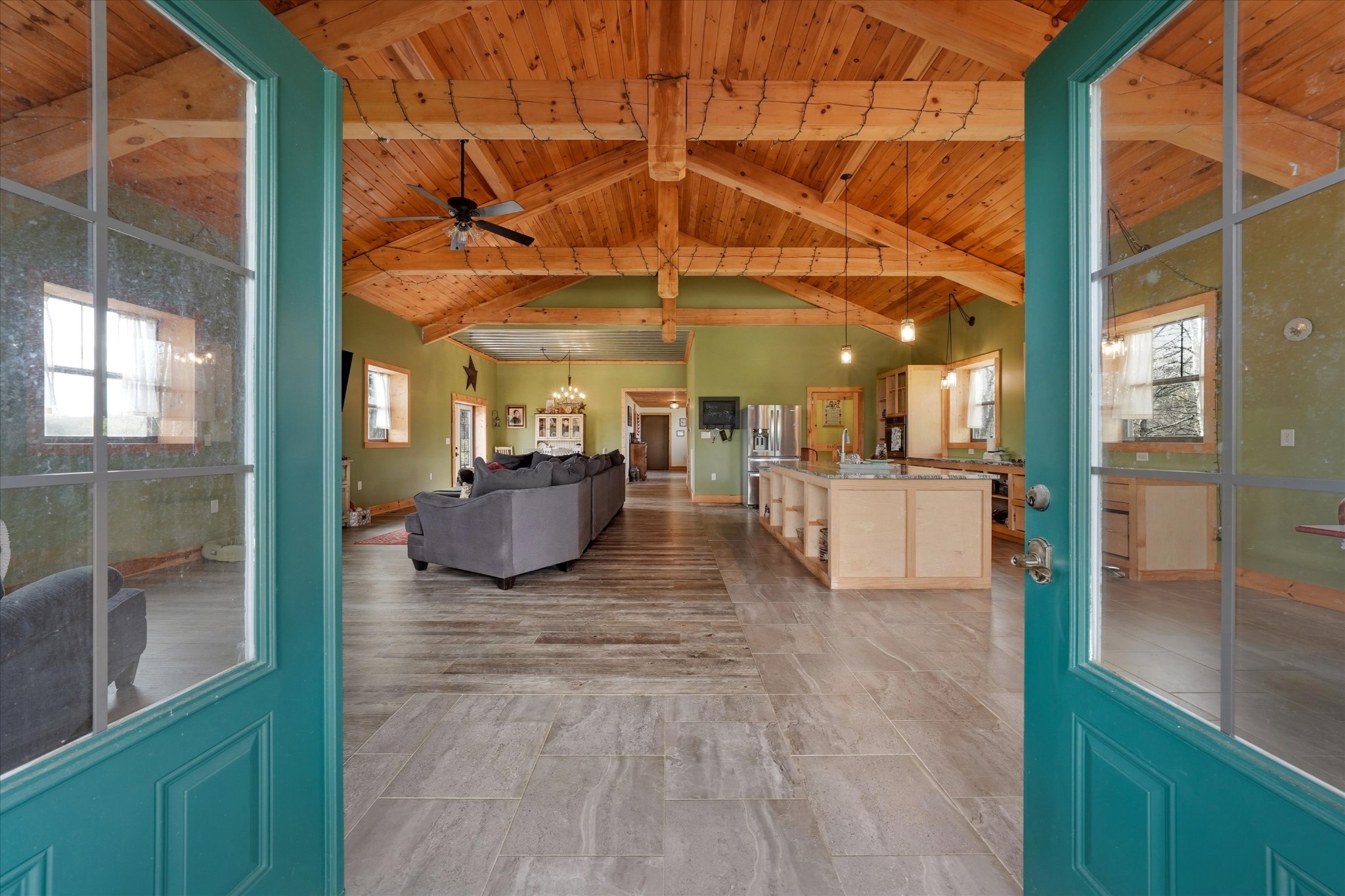 2649 Wildwood Rd