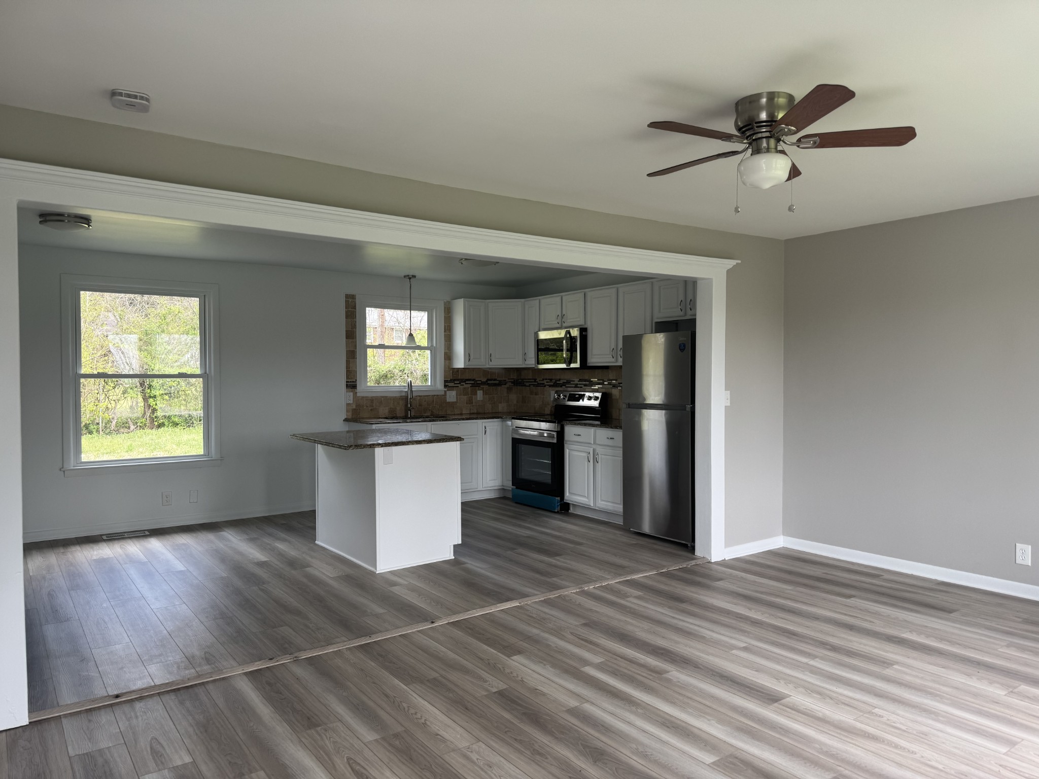 204 Morningside Dr