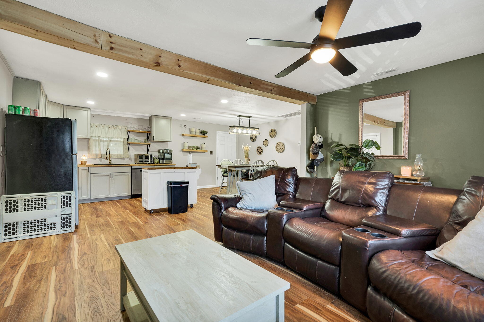 434 Climer Road, NE