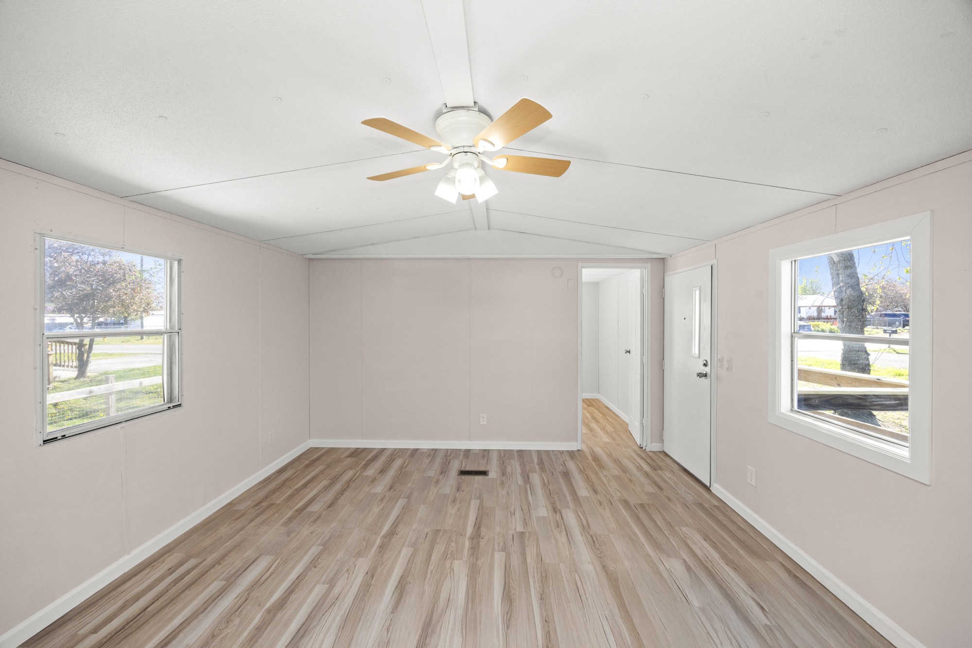 223 Hurricane Cir