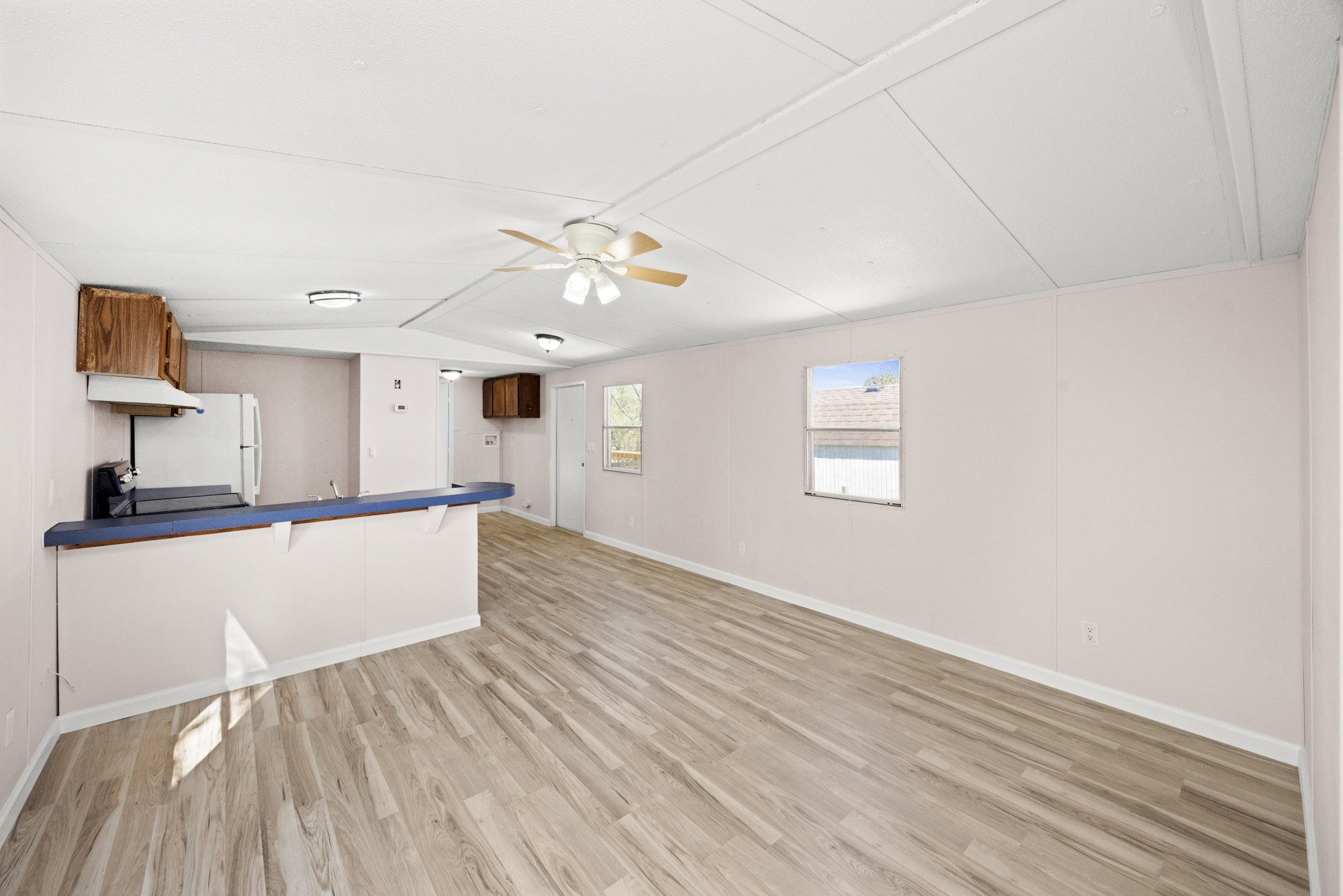 223 Hurricane Cir