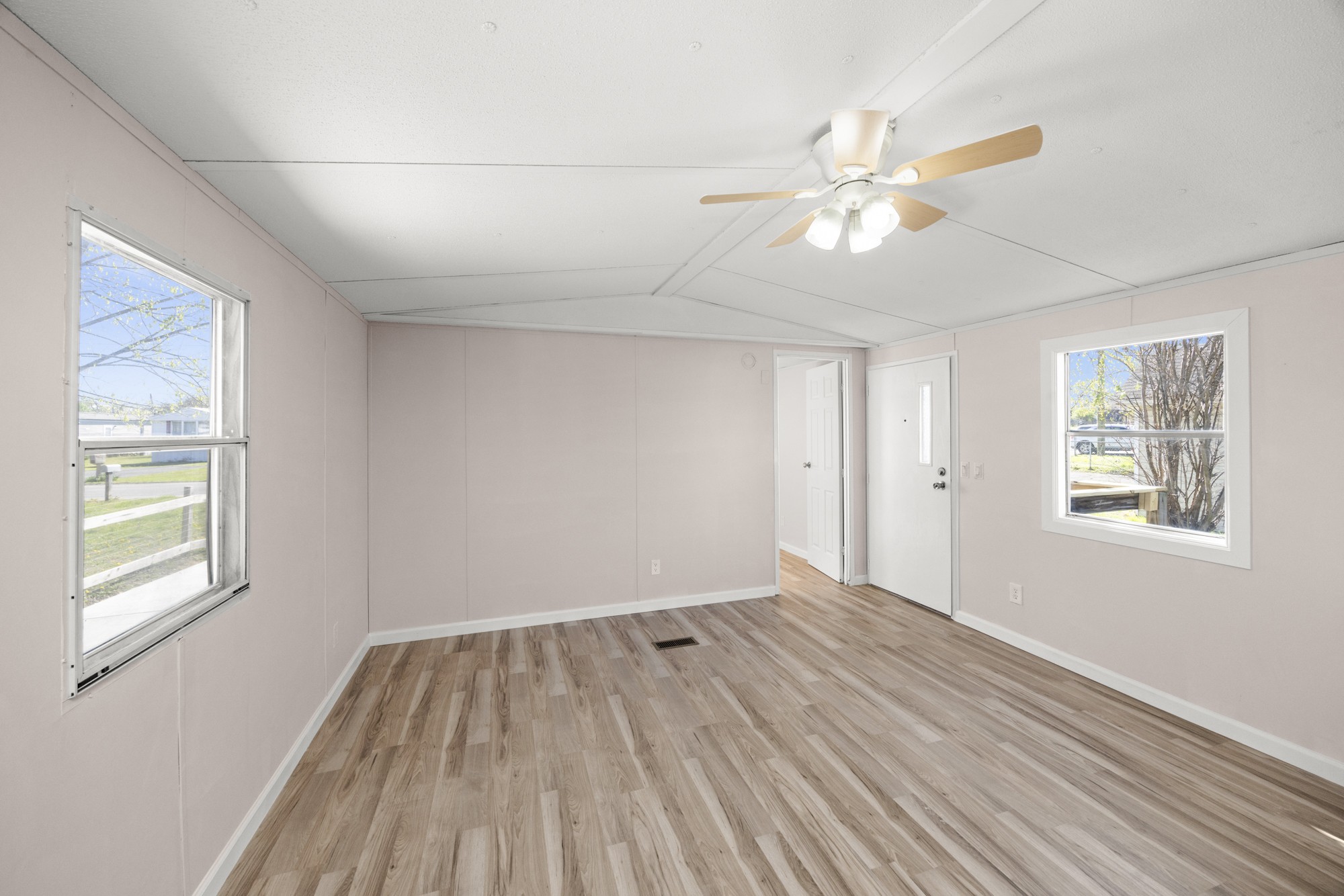 223 Hurricane Cir