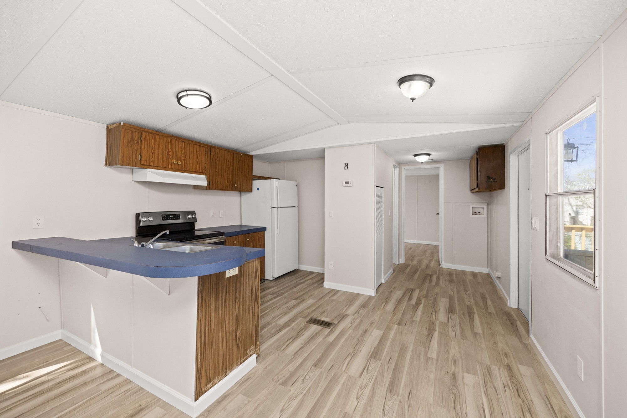 223 Hurricane Cir