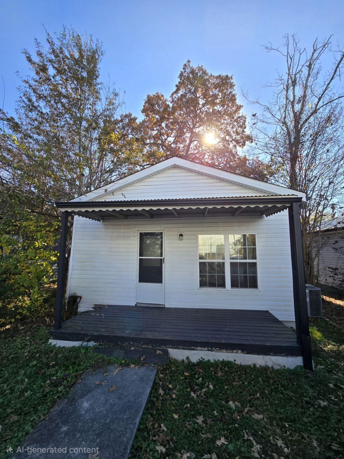 2592 E 39th Street