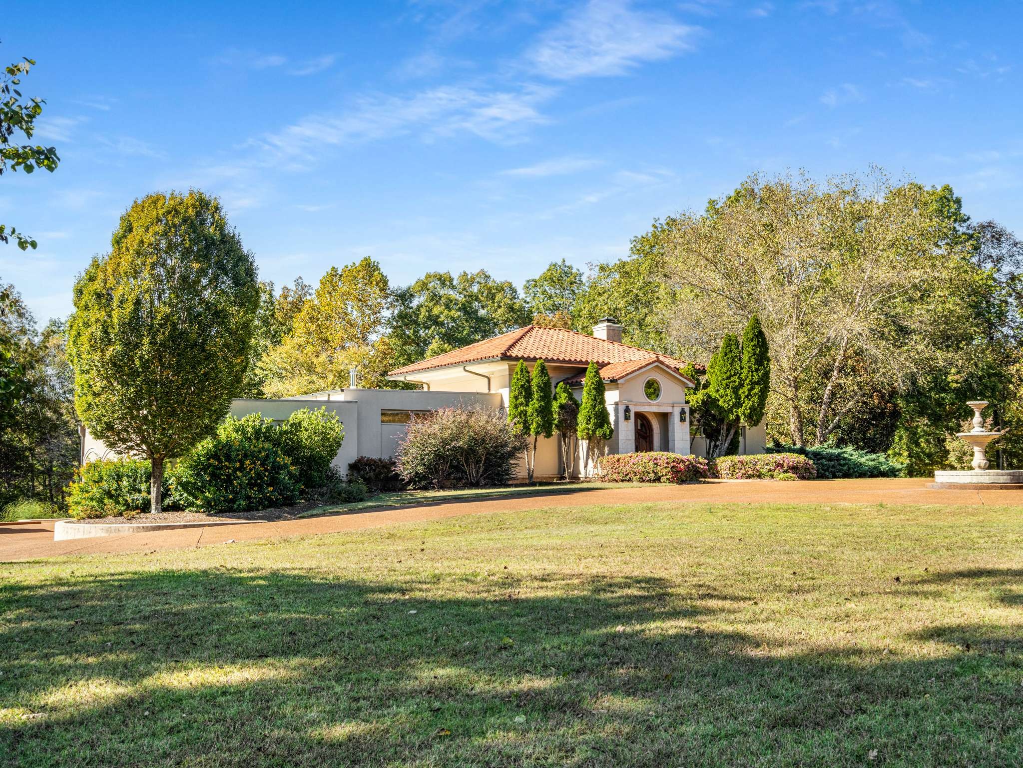1032 Forest Dr