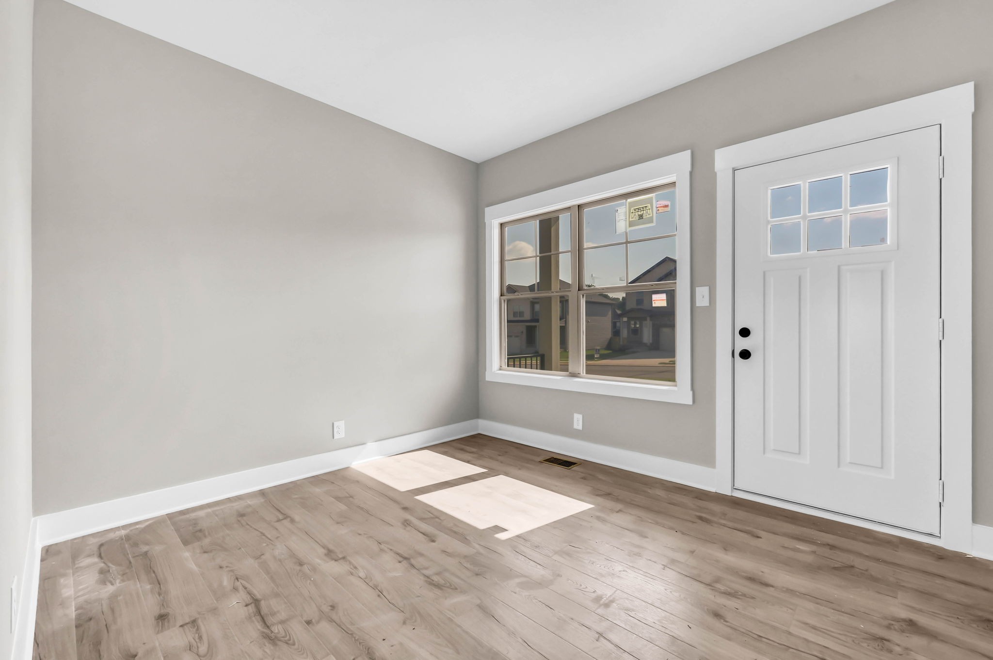 368 Cardinal Creek