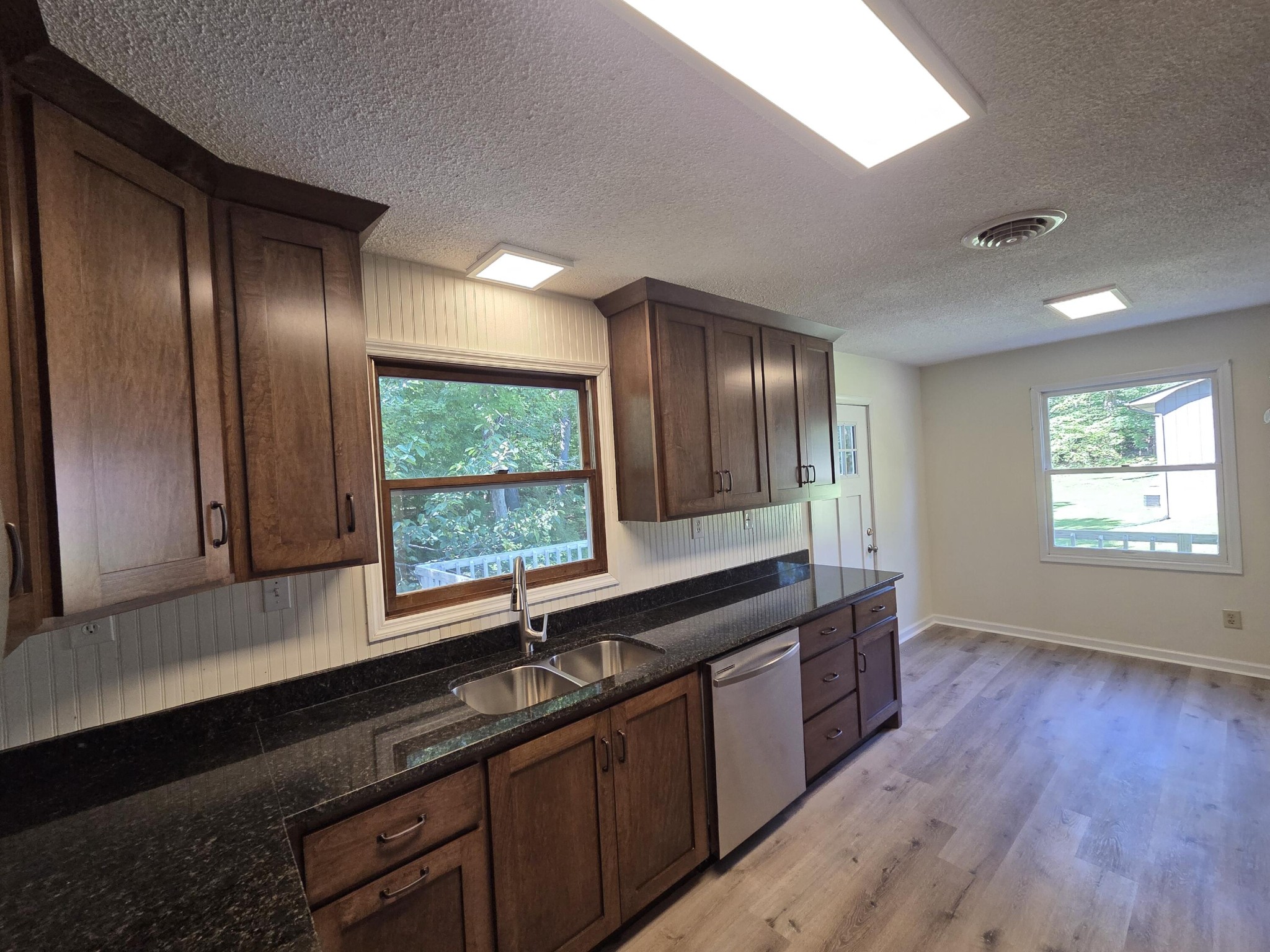 134 Canary Drive, NW