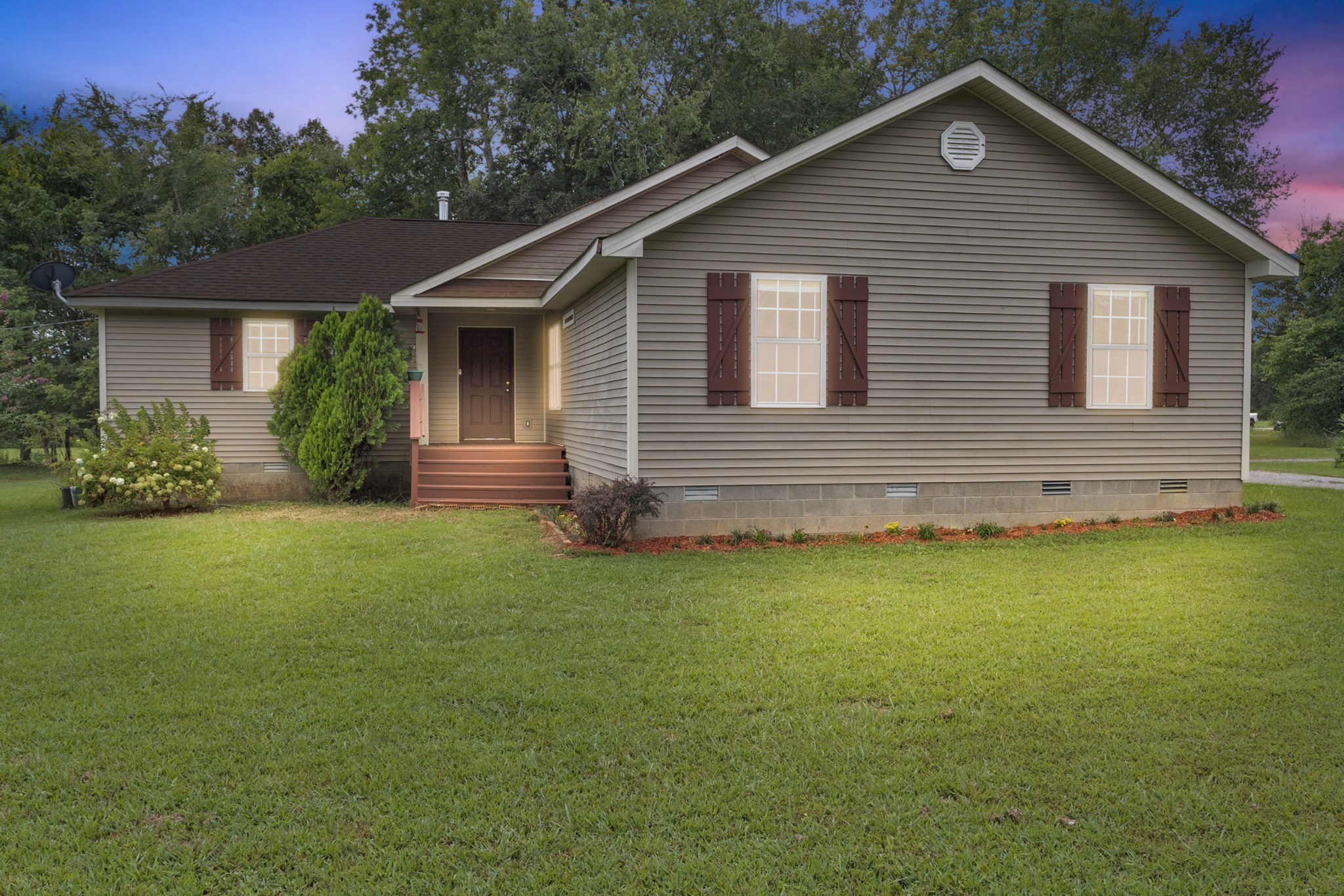 190 Harrison Ln
