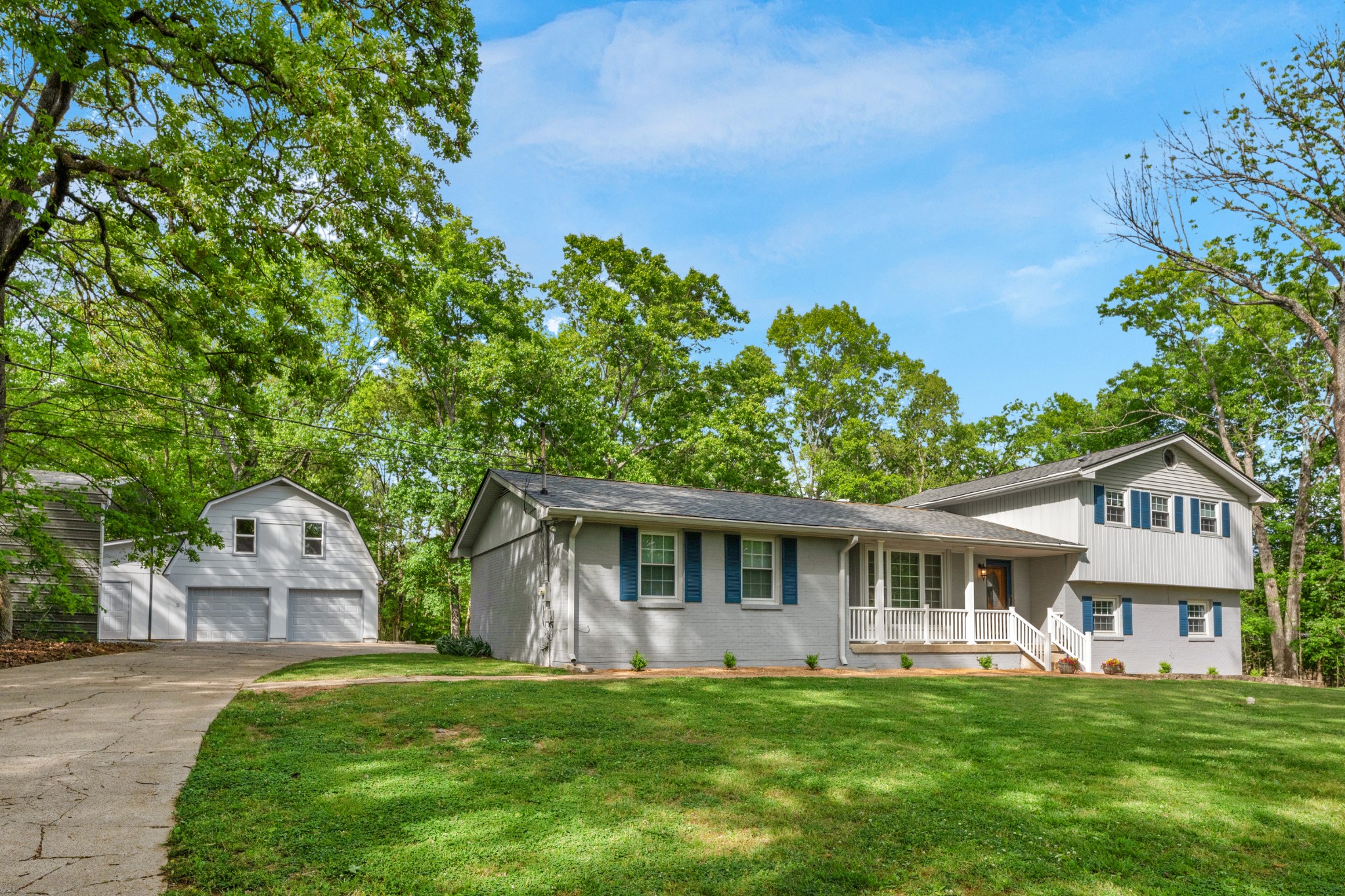 141 Bluegrass Pkwy
