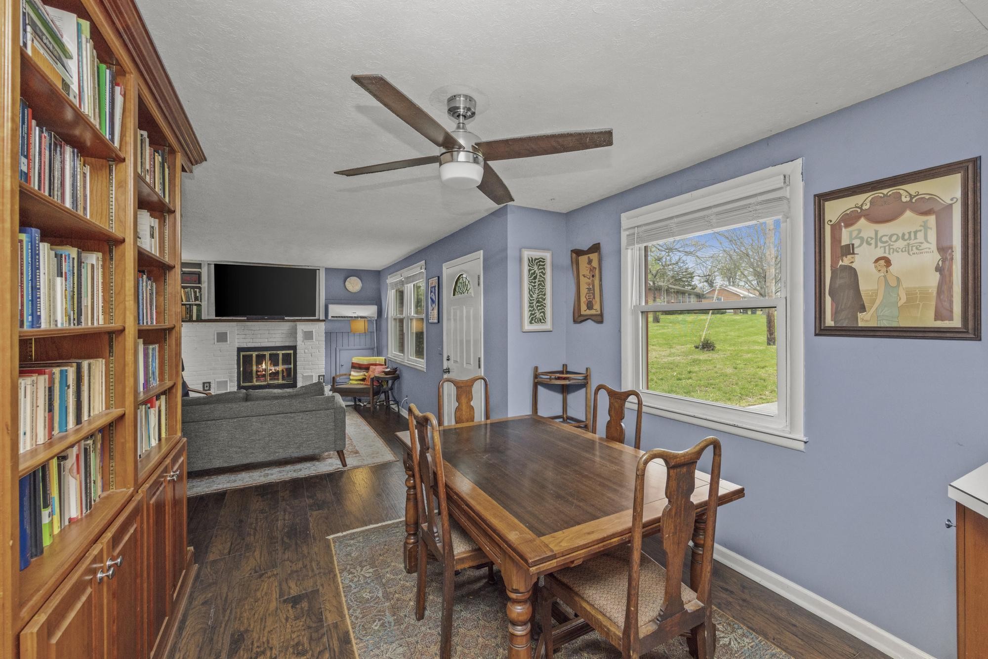 201 Raywood Ct