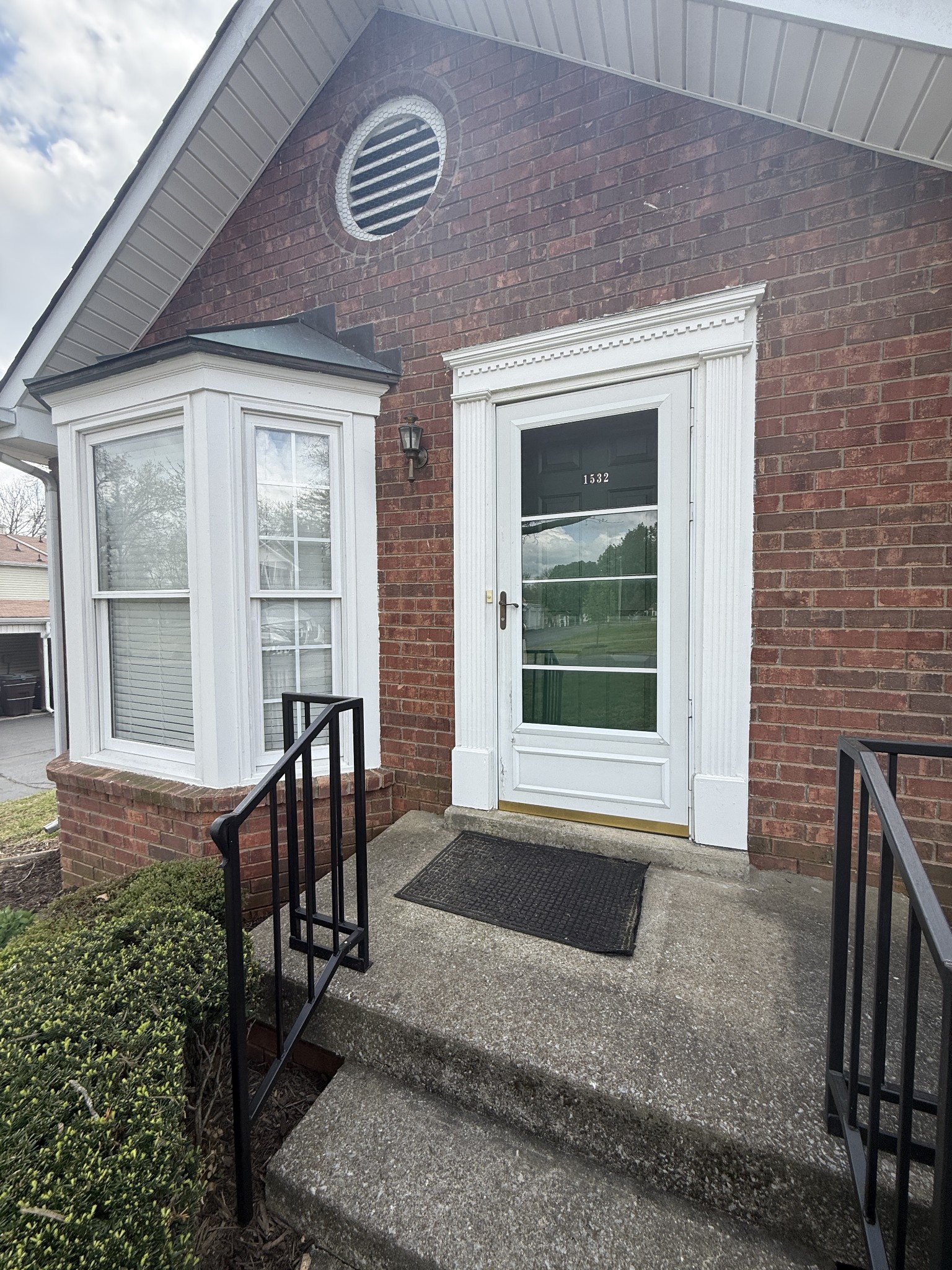 1532 Lewis Rd