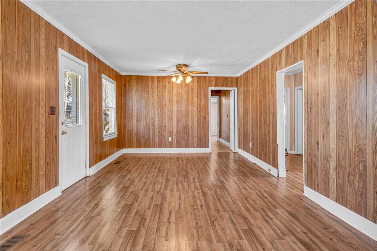 416 Juniper Ln
