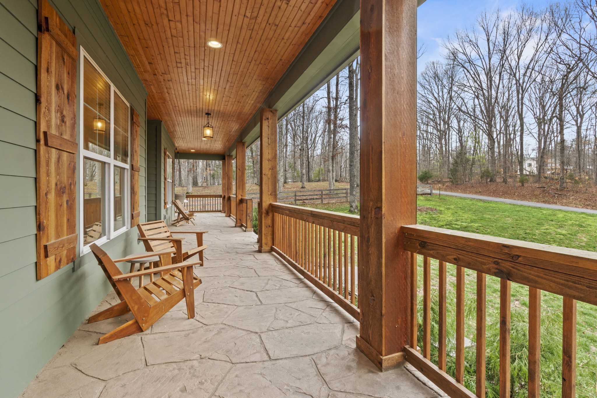 1073 Split Rail Cir
