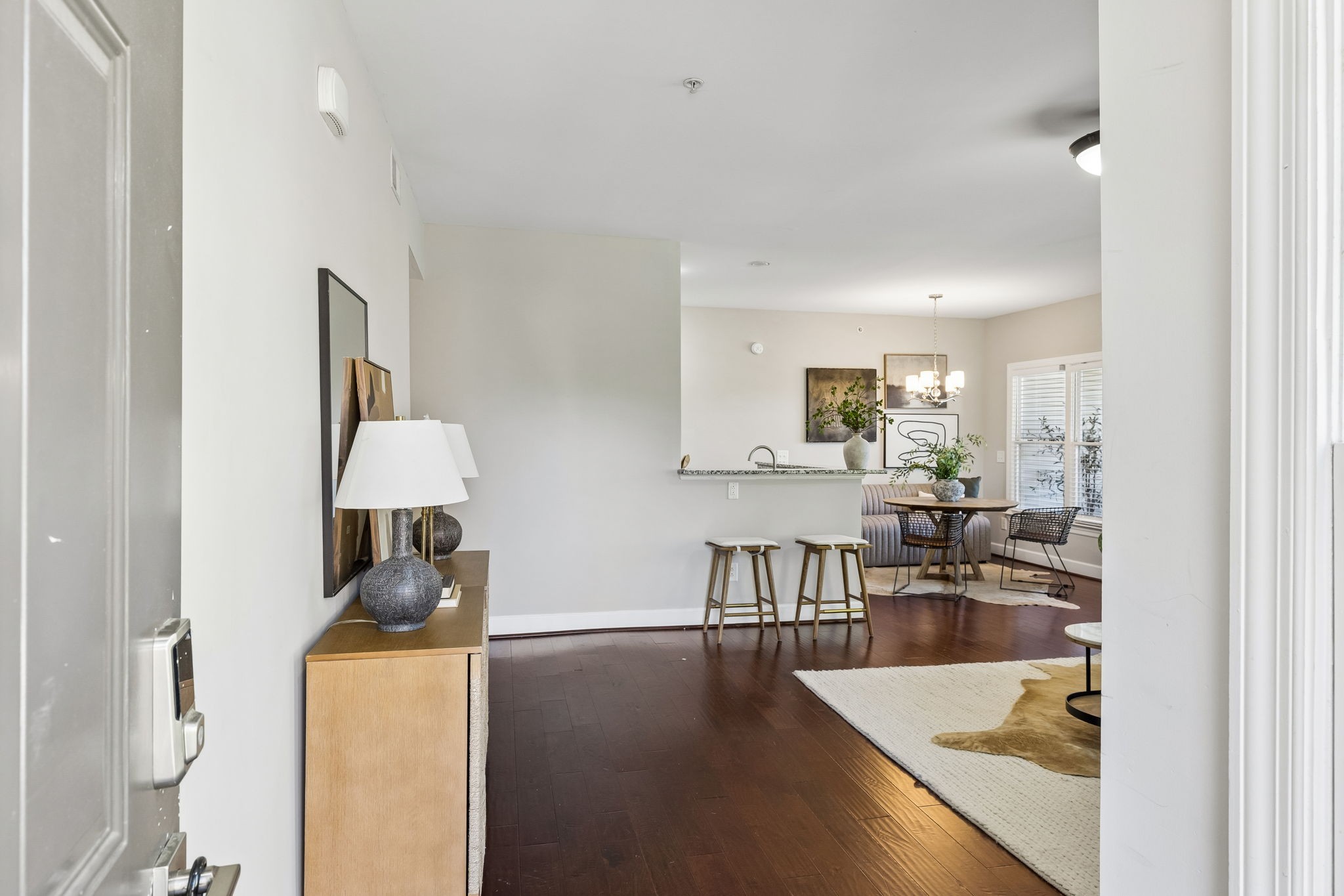 323 Boxmere Pl