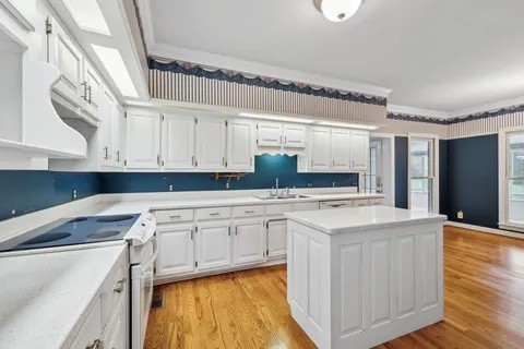 2216 Ewing Dr