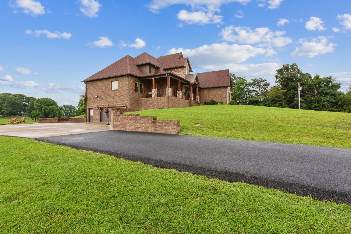 215 George Akins Rd