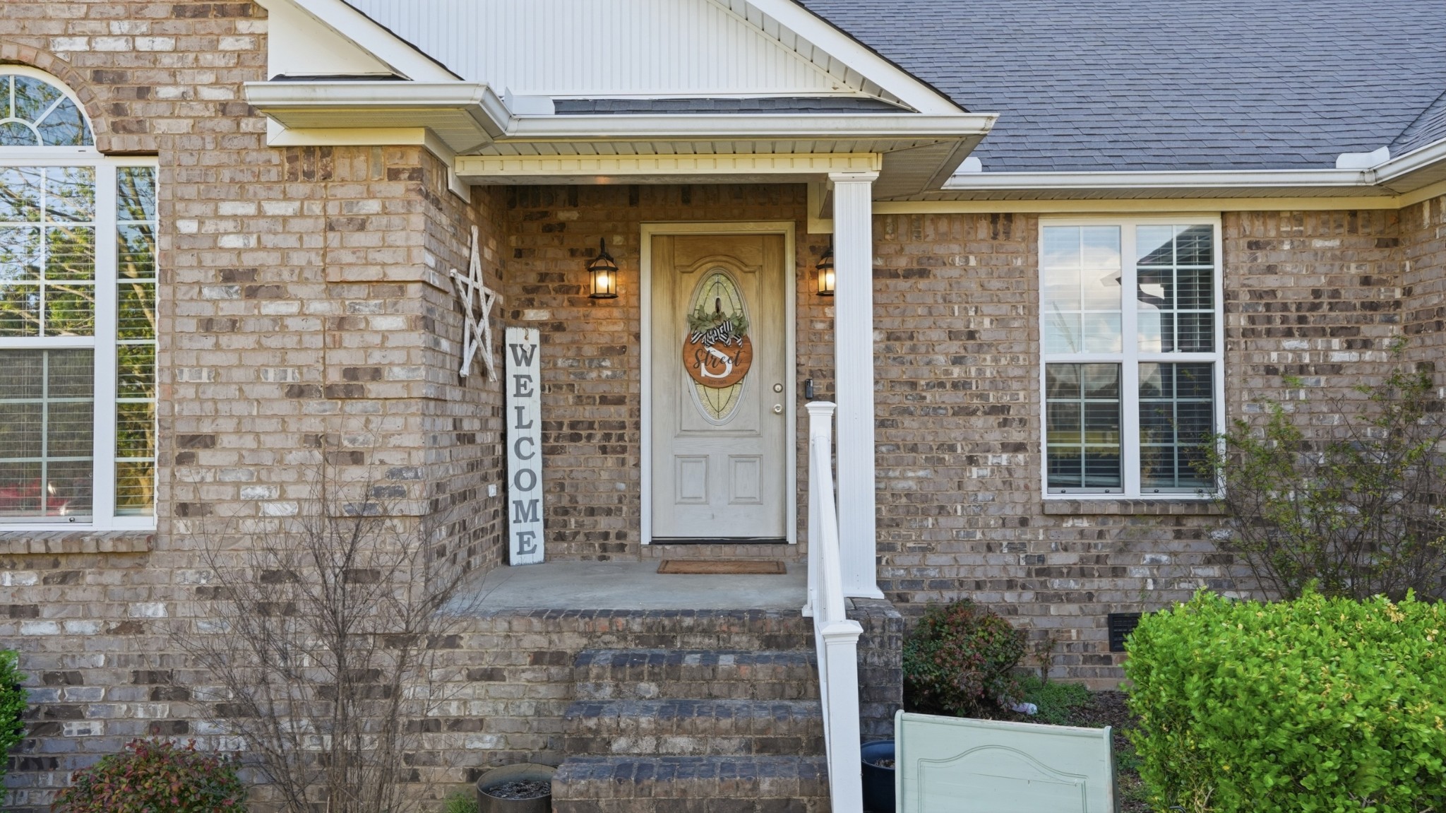 26050 Ashton Ln