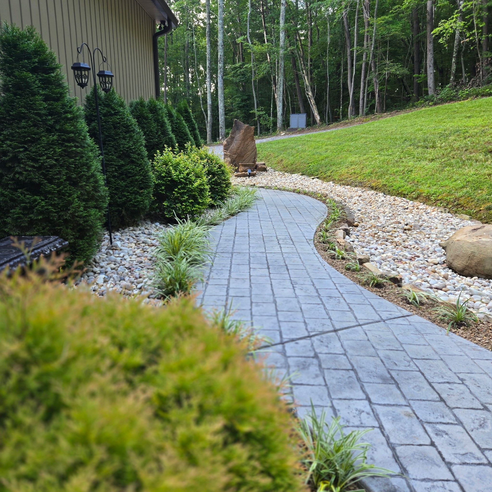 354 Mountain Farm Rd