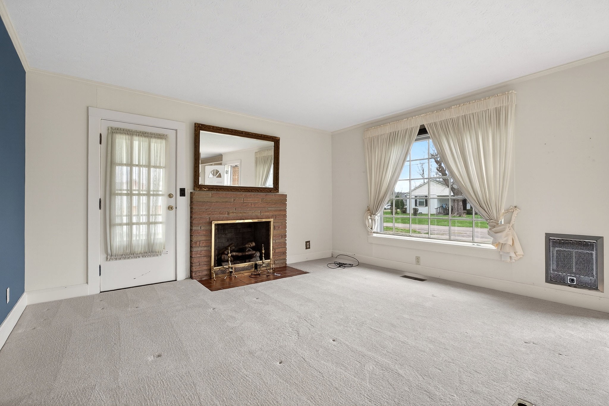 151 3rd Ave