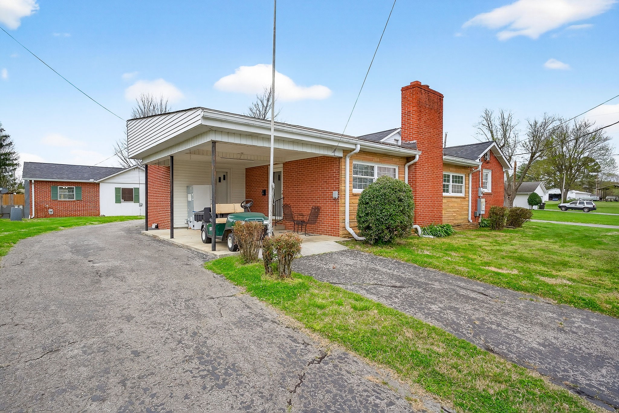 151 3rd Ave