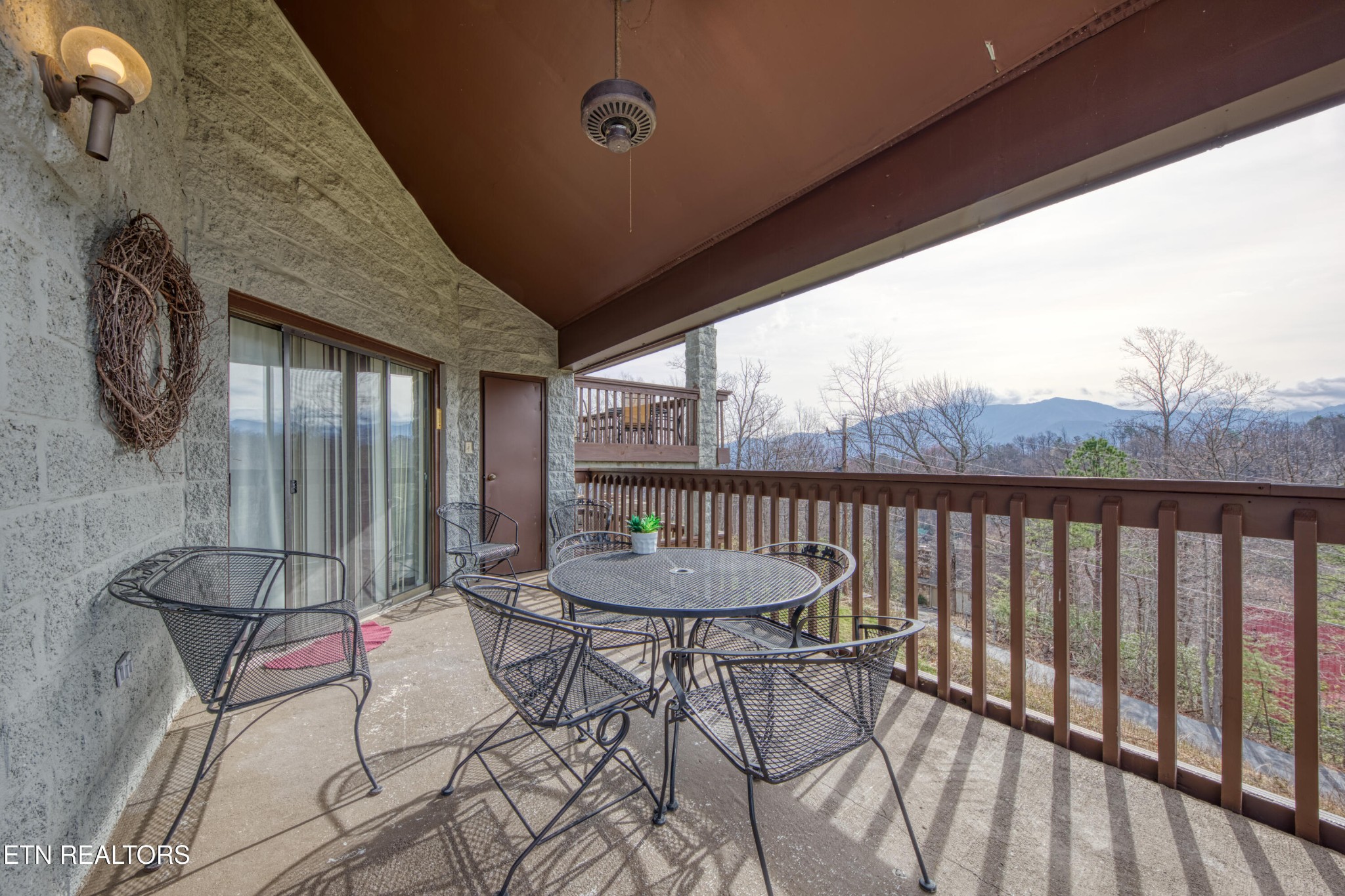 1155 Upper Alpine Way
