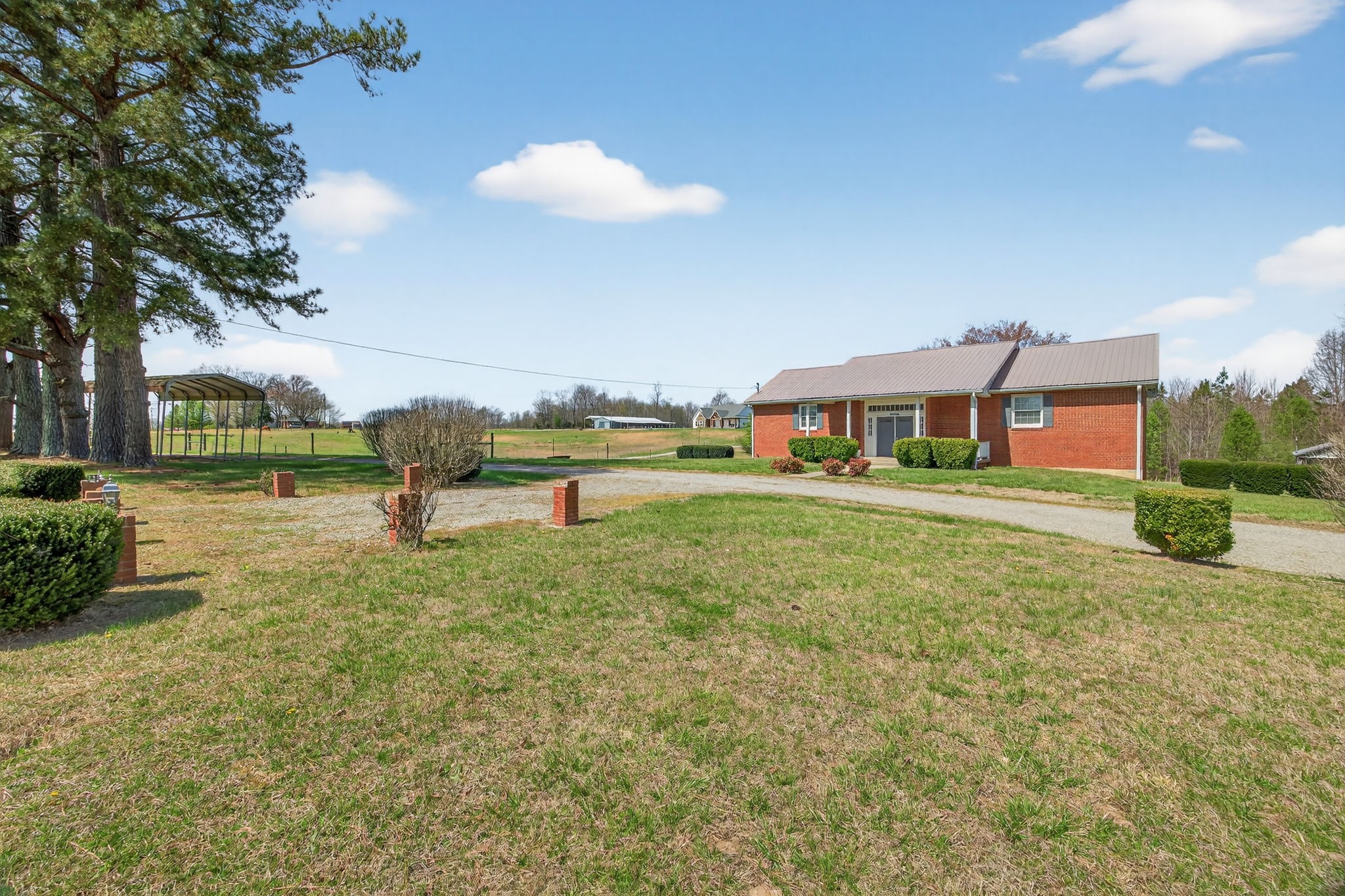165 Almyra Rd