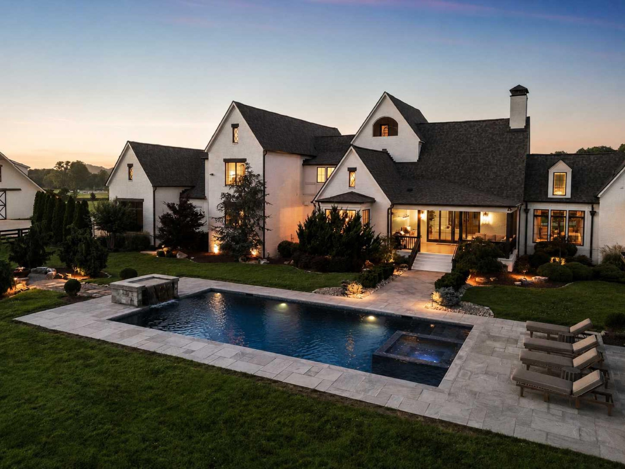 4067 Carters Creek Pike