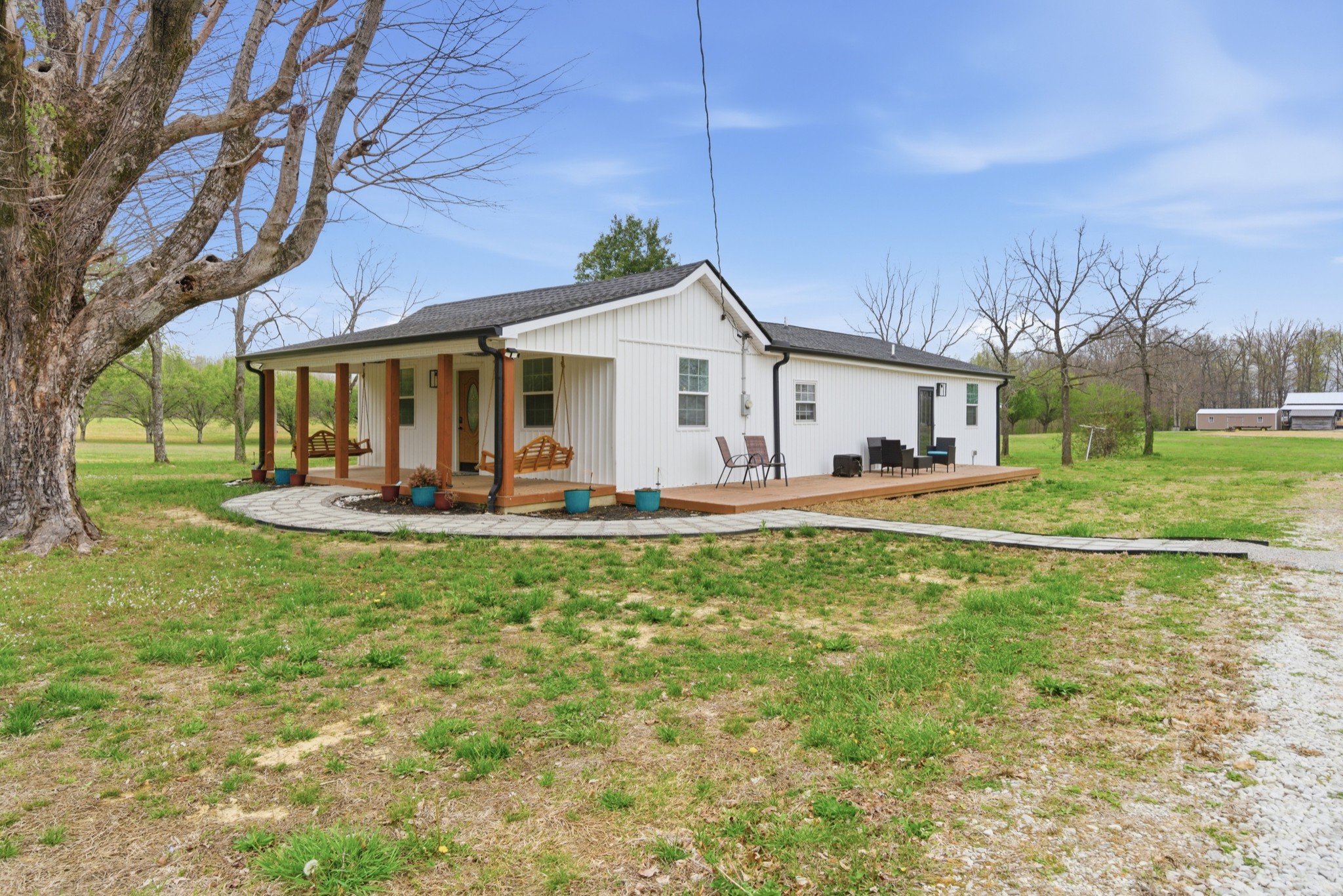 1237 Abiff Rd