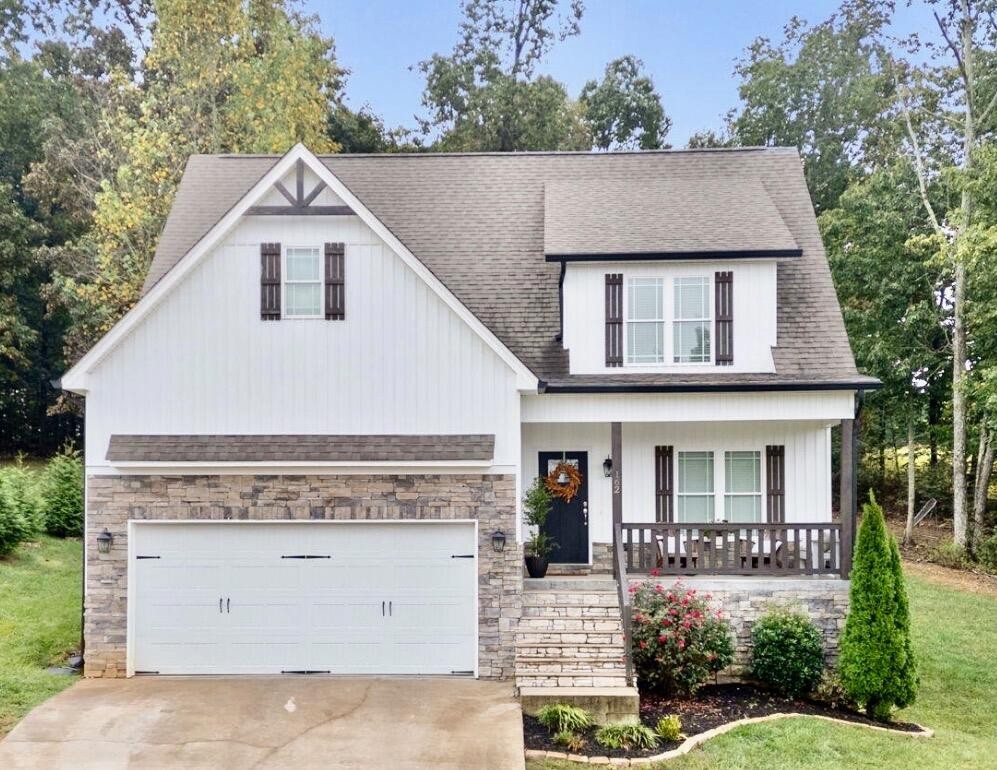 162 Lower Woods Trail, NE