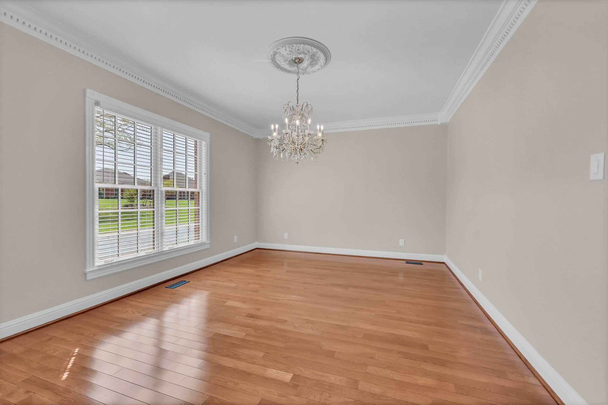 313 Partridge Ct