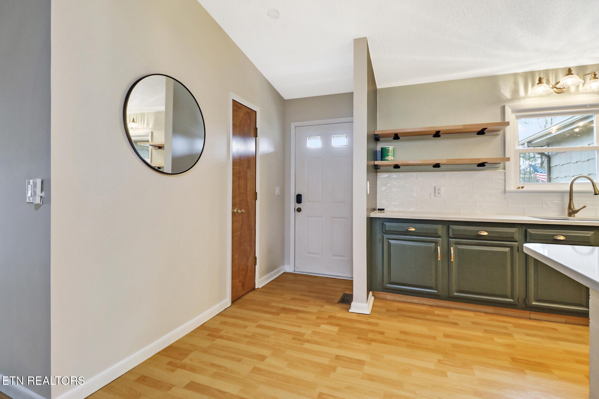 115 Eagle Lane