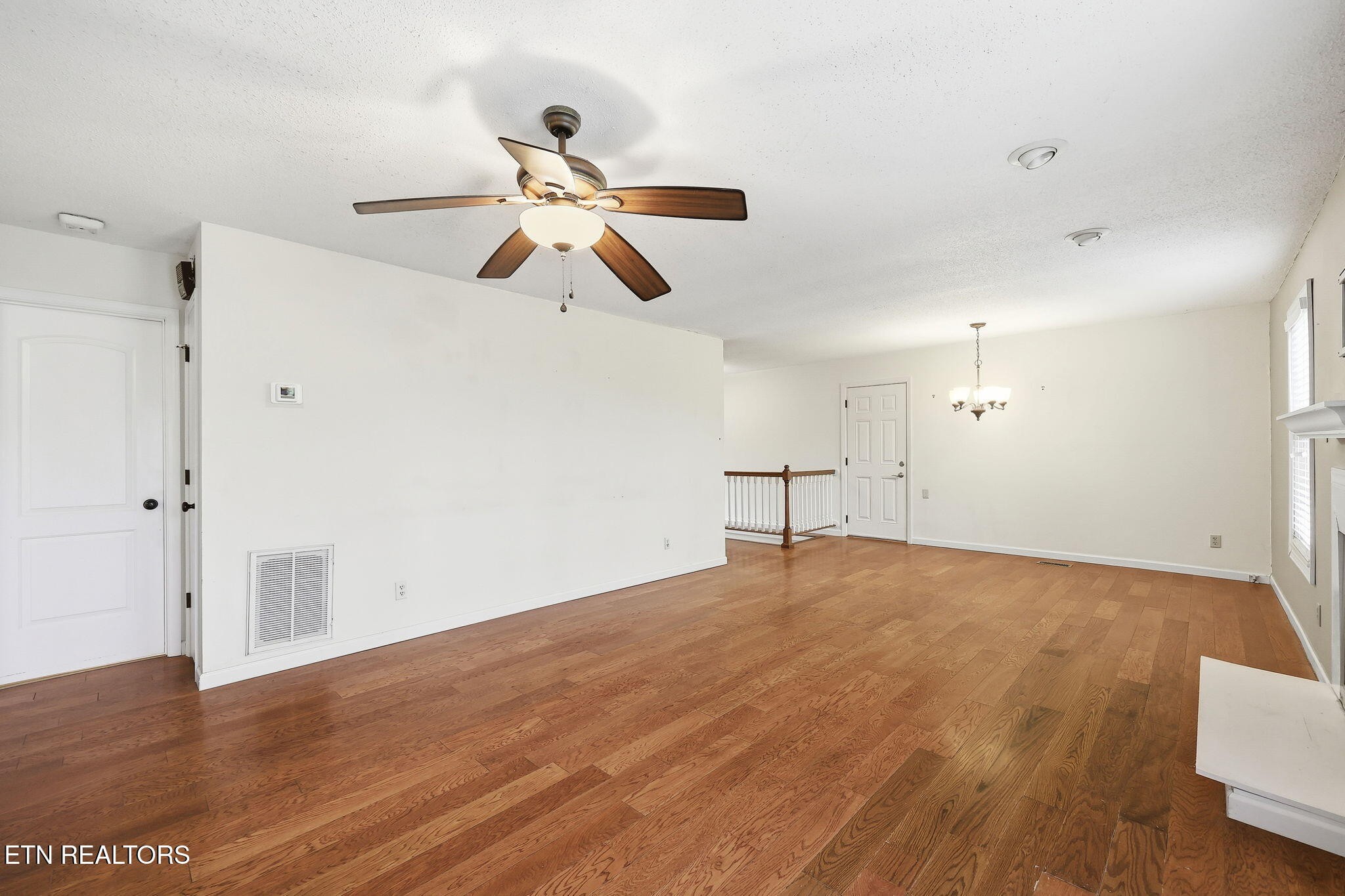 8709 Olde Colony Tr