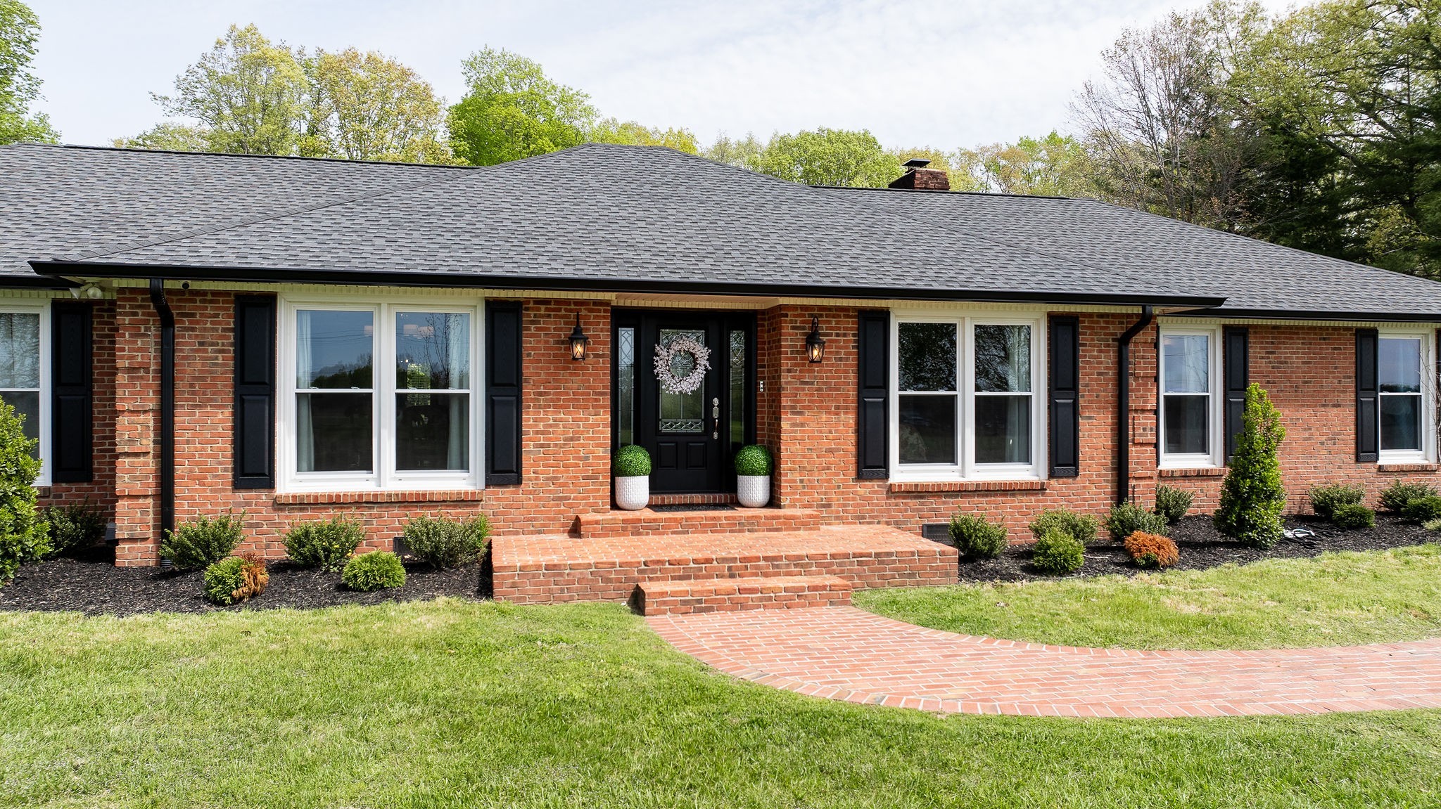 1747 Allen Ferry Rd