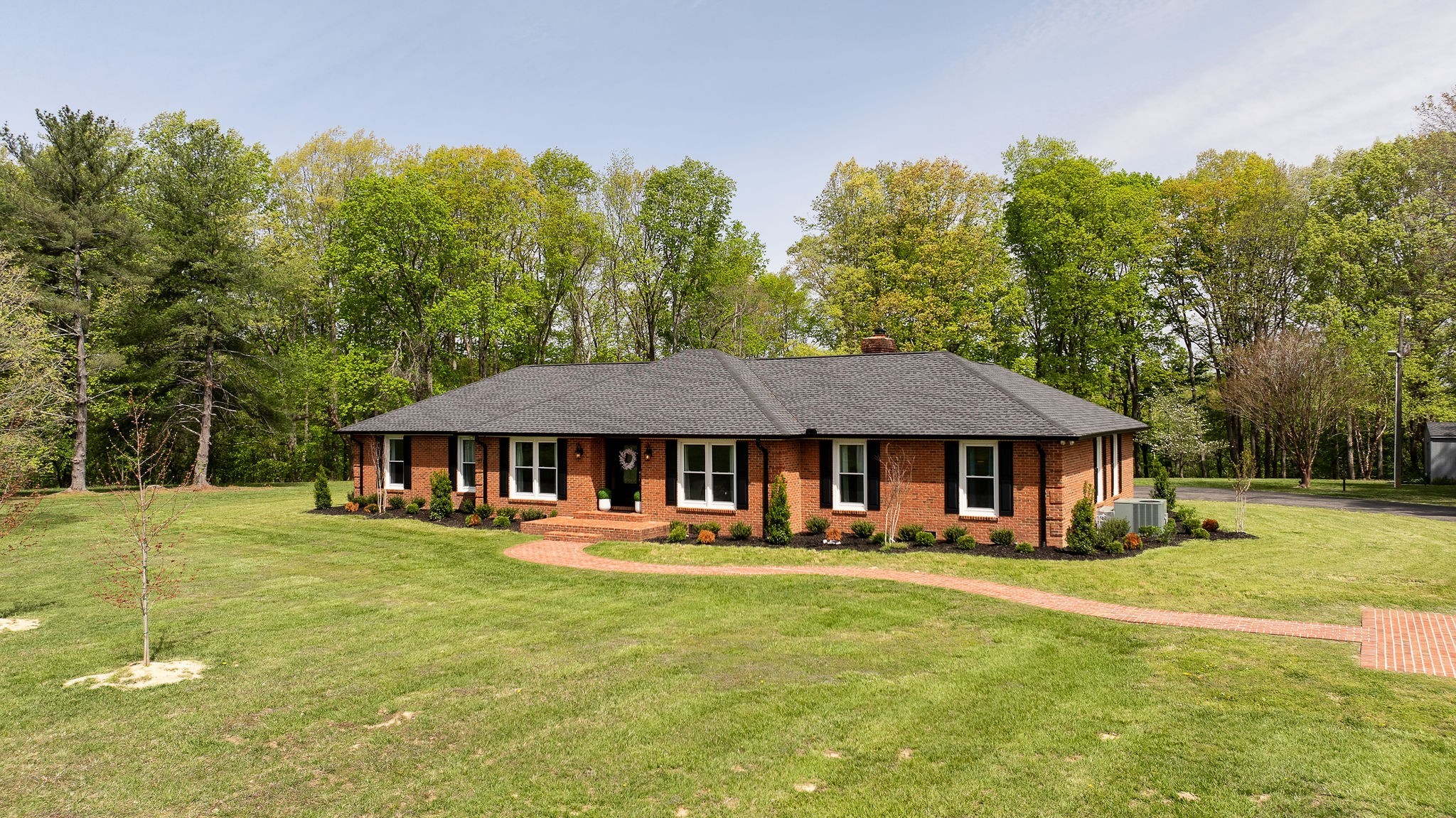 1747 Allen Ferry Rd