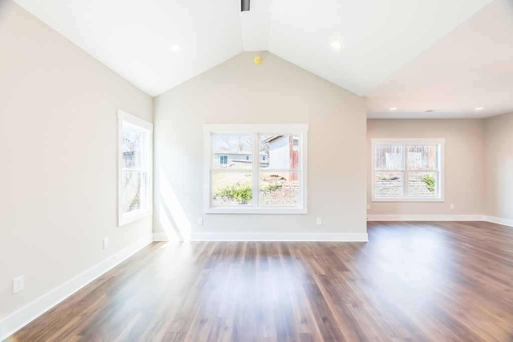104 Bee Line Way