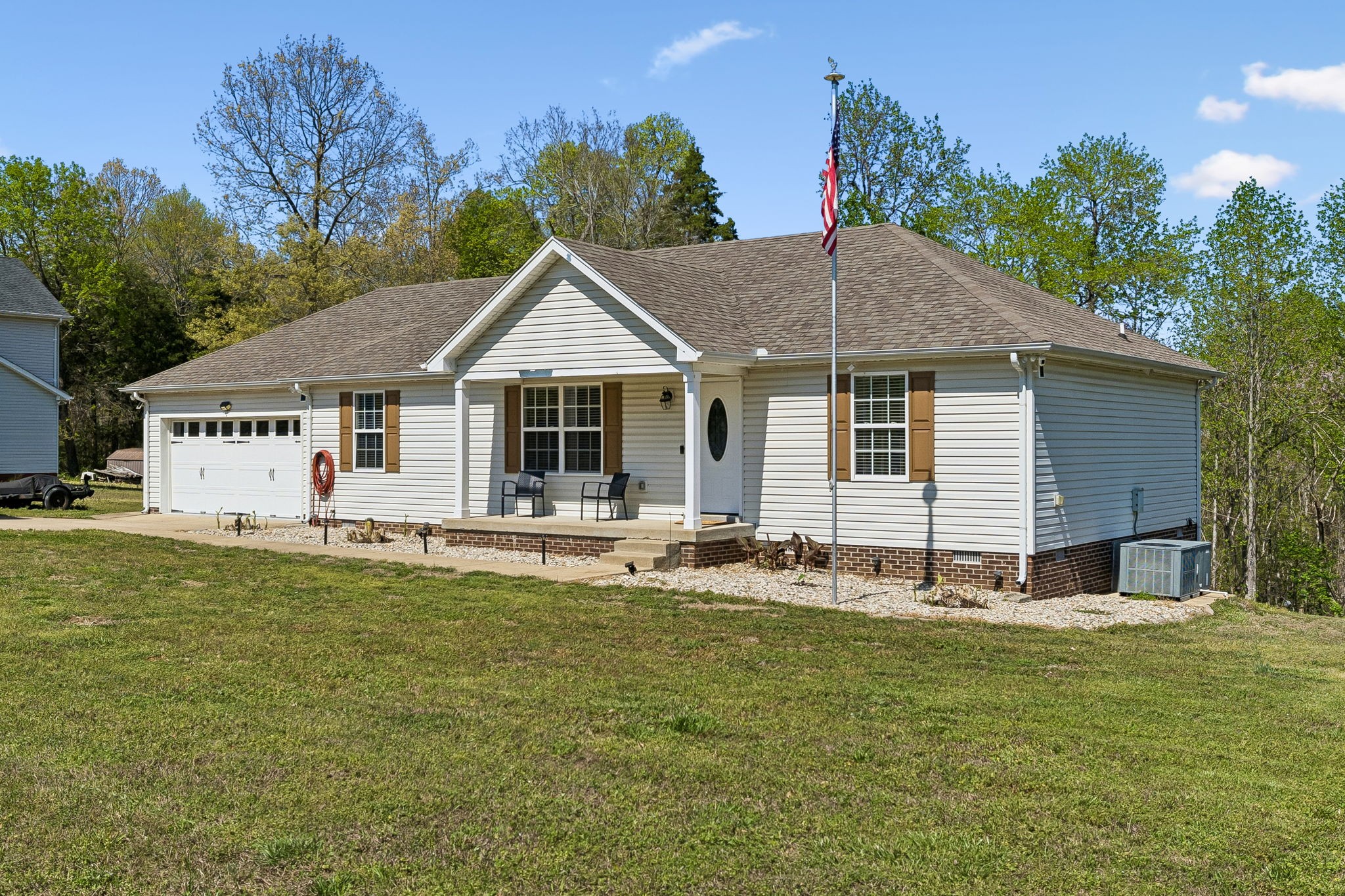 3084 Bowker Rd