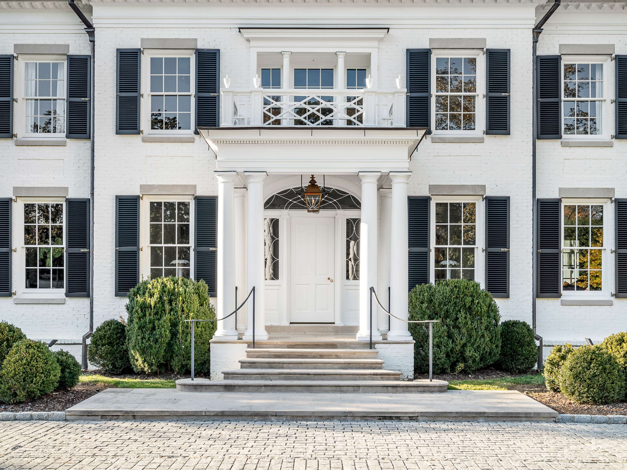 1201 Belle Meade Blvd