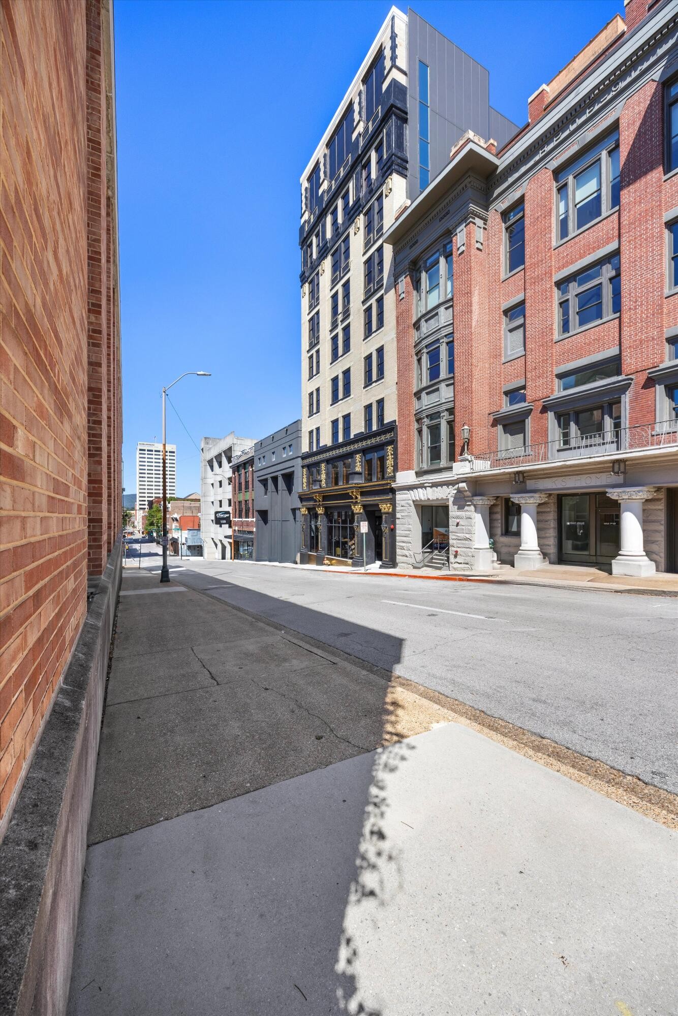117 E 7th Street