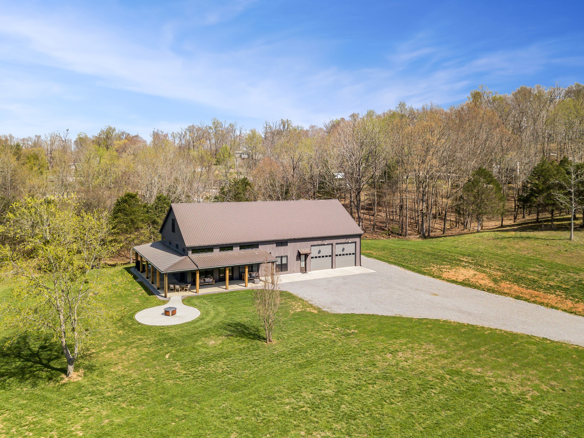 156 Junction Dr