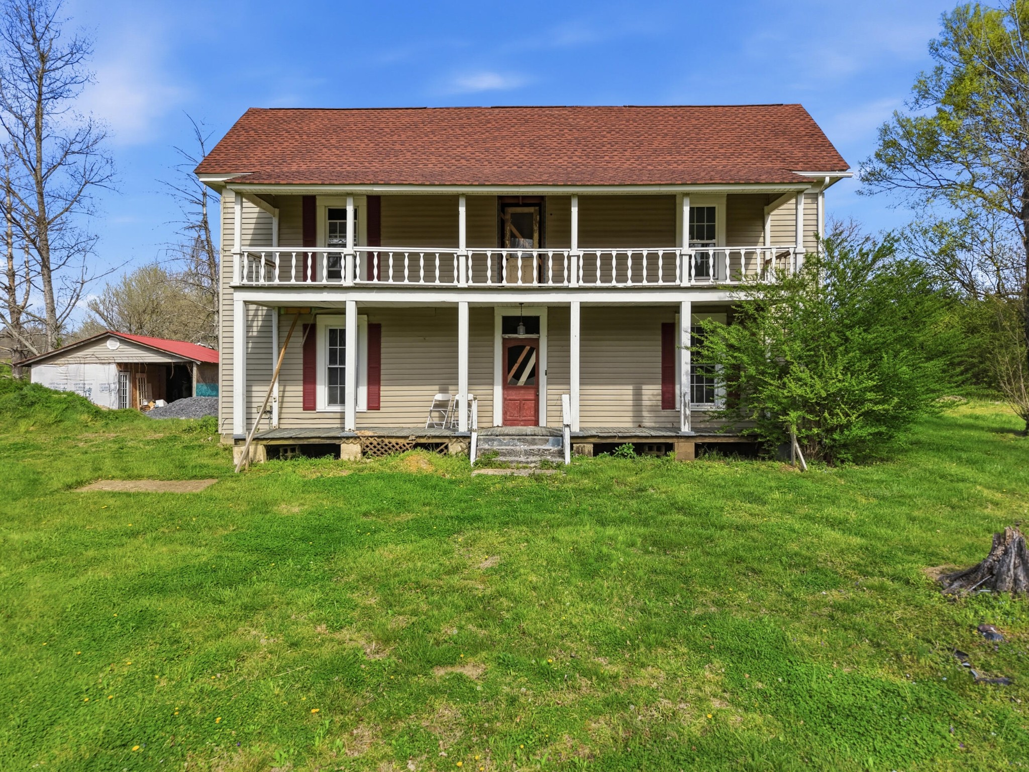 152 Ridgeview Street