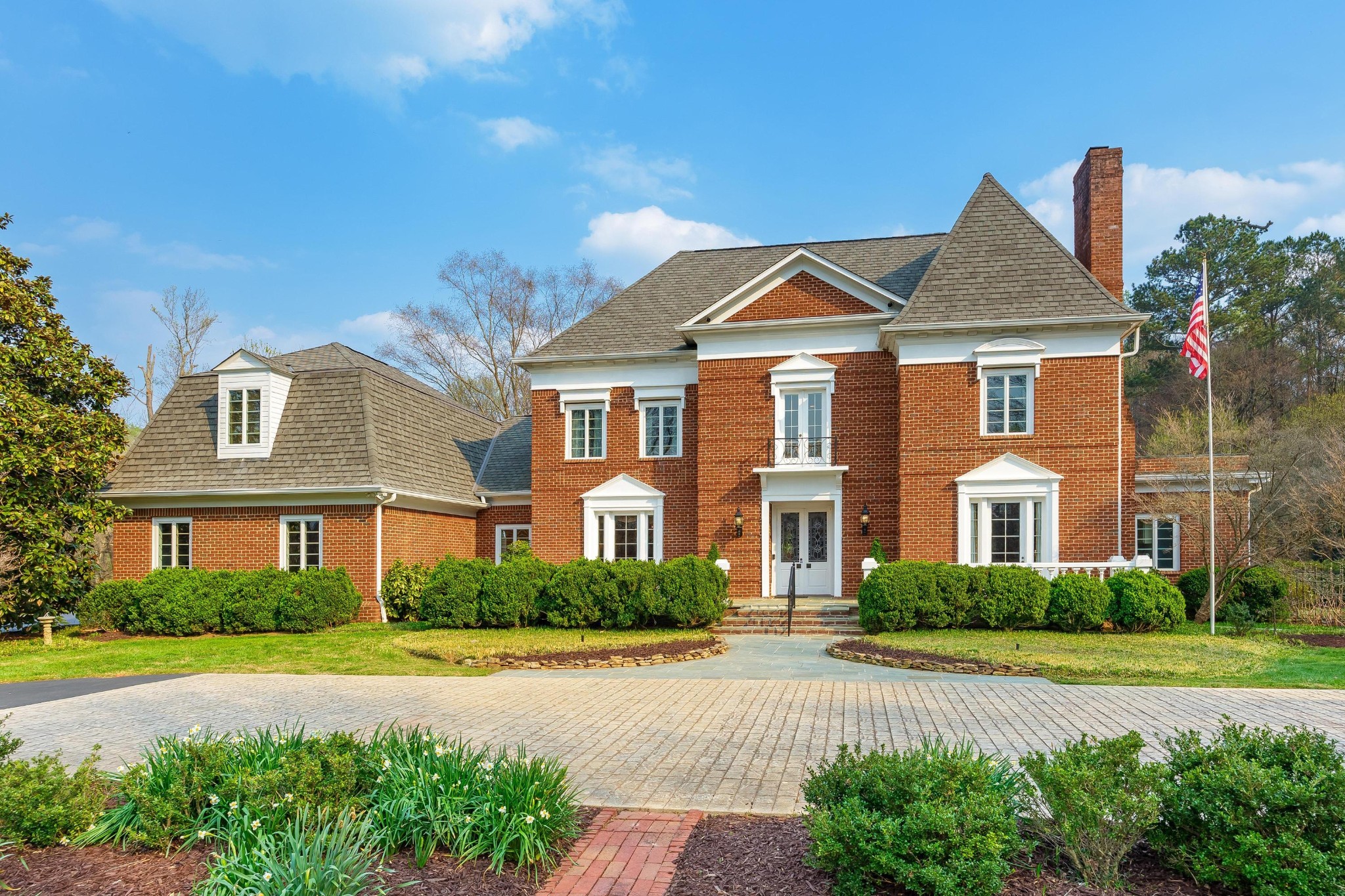 1025 Cedar Springs Road