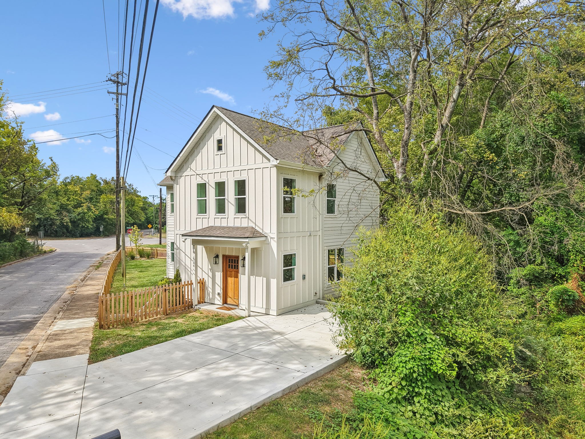 1104 McFerrin Ave