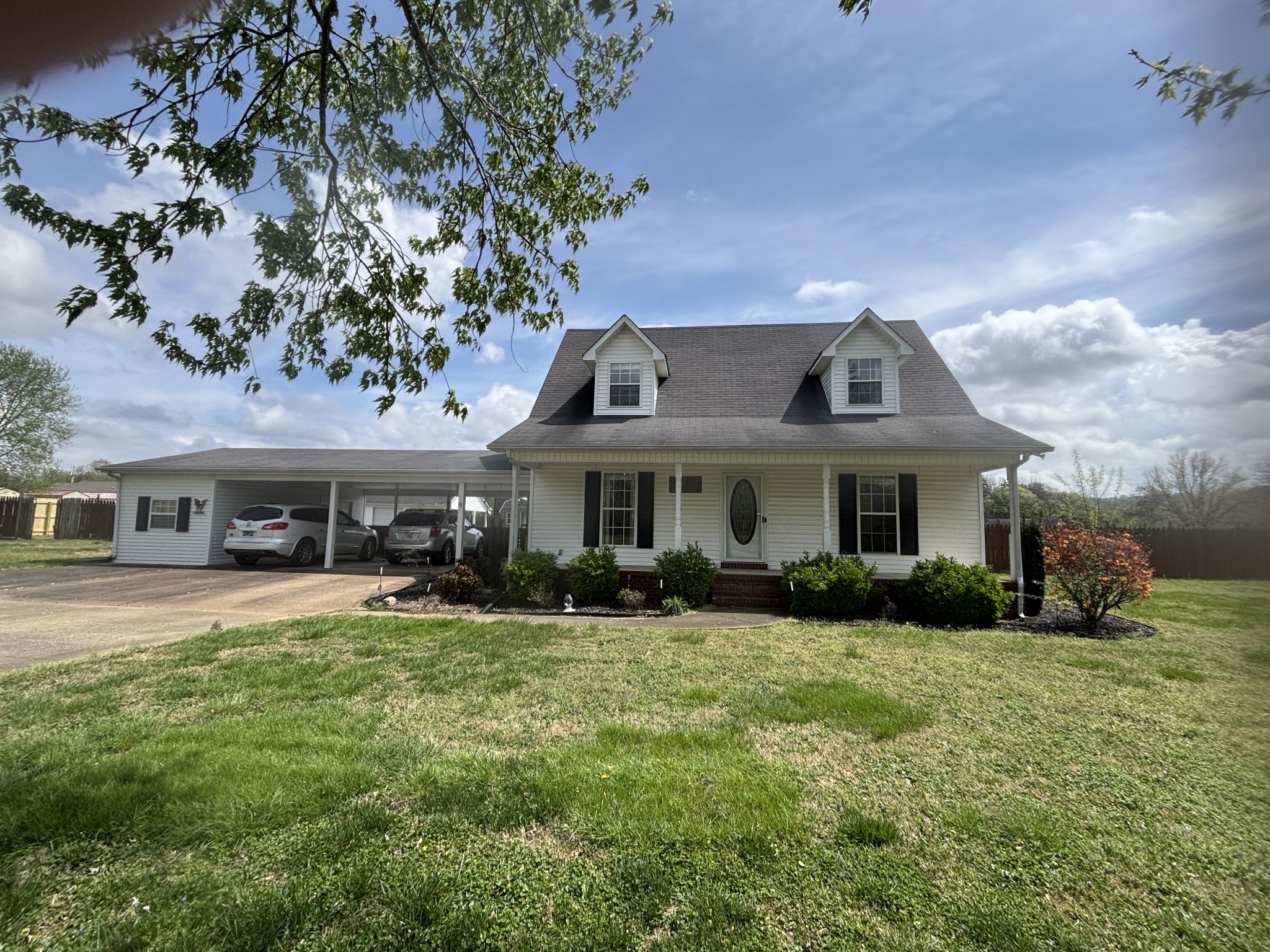 204 Alex Dr