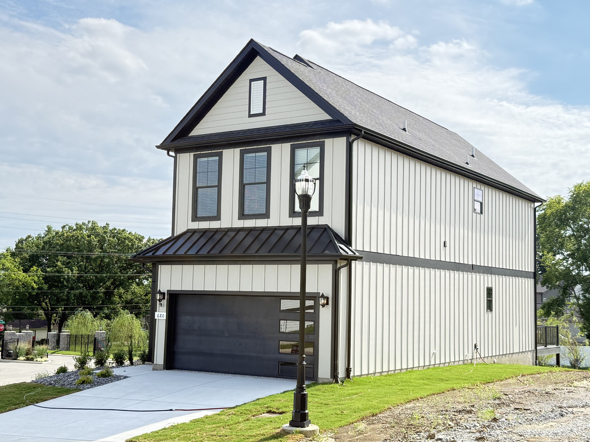 680 Gustaf Dr